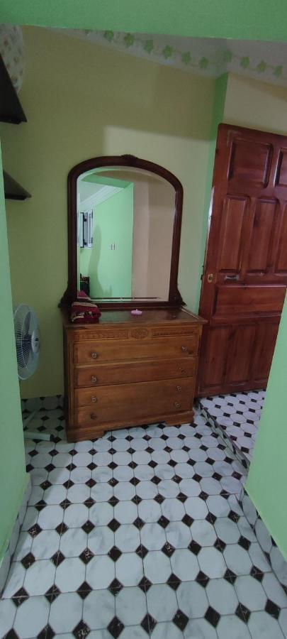 Casa Lotfi 1 Apartment Чефчауен Екстериор снимка