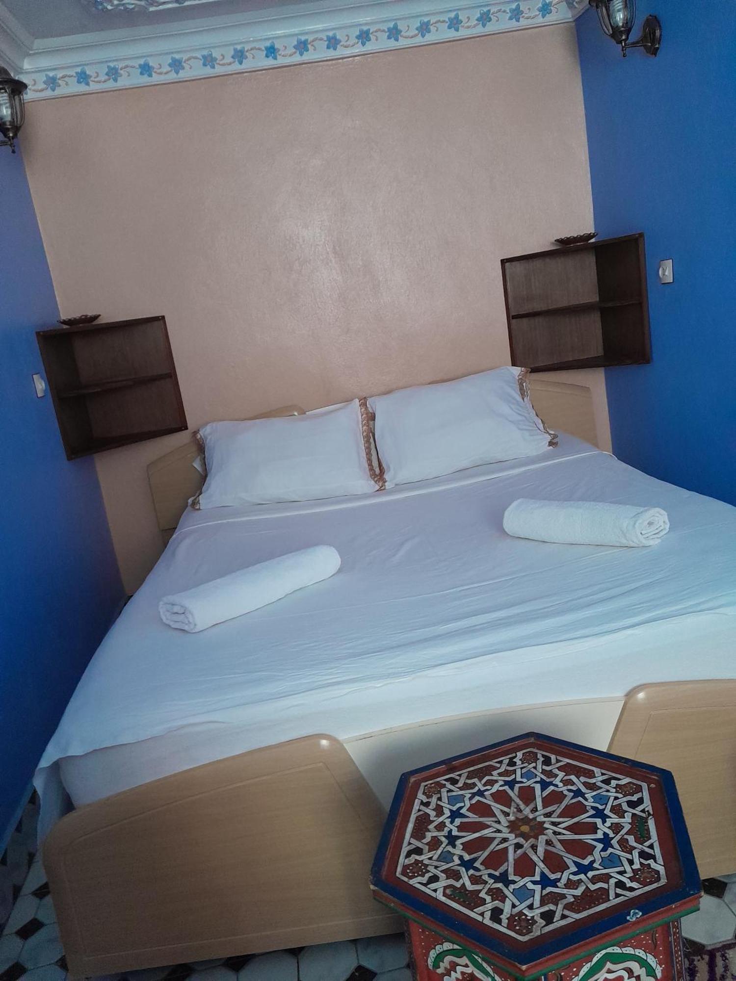 Casa Lotfi 1 Apartment Чефчауен Екстериор снимка