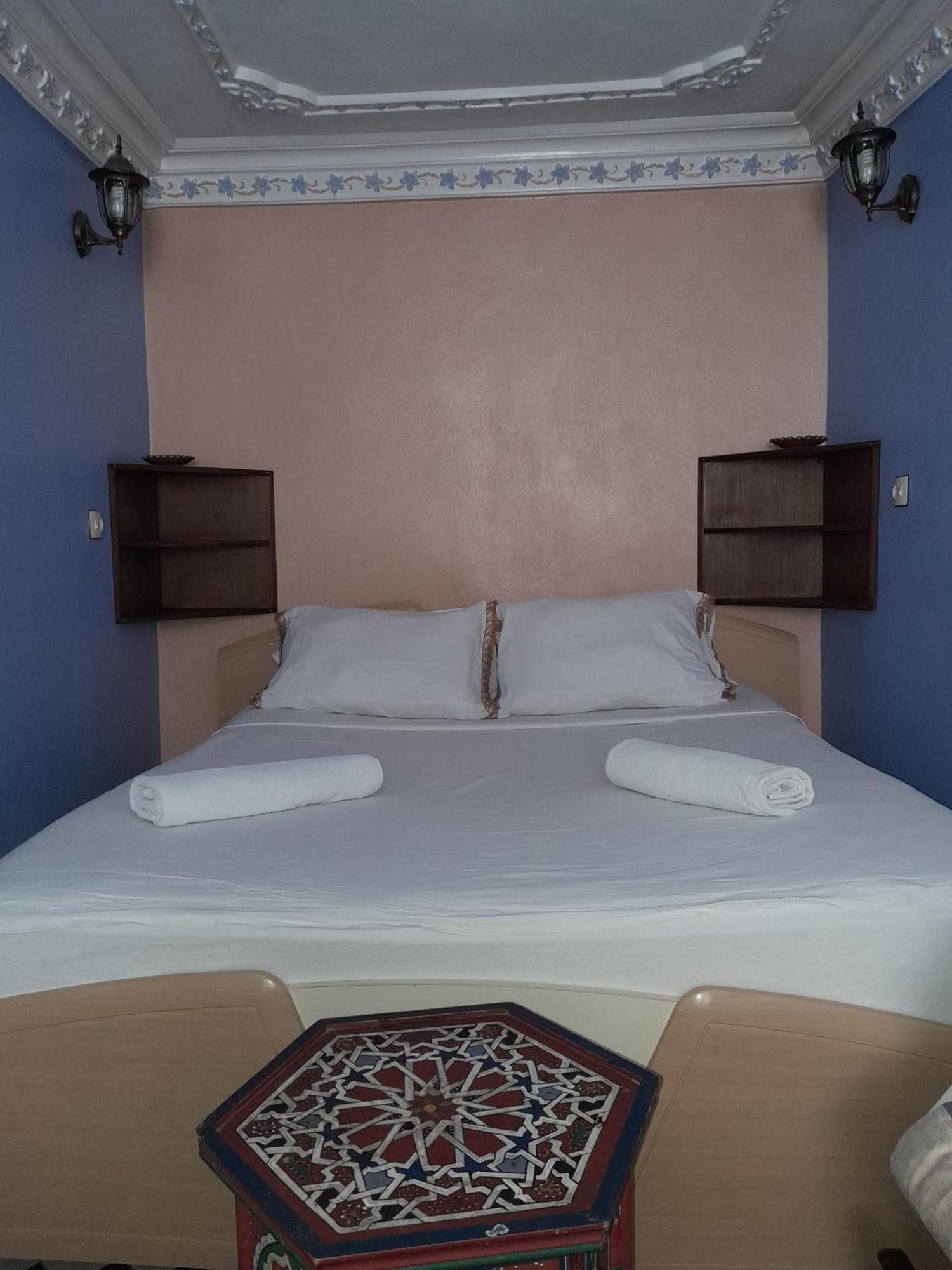 Casa Lotfi 1 Apartment Чефчауен Екстериор снимка