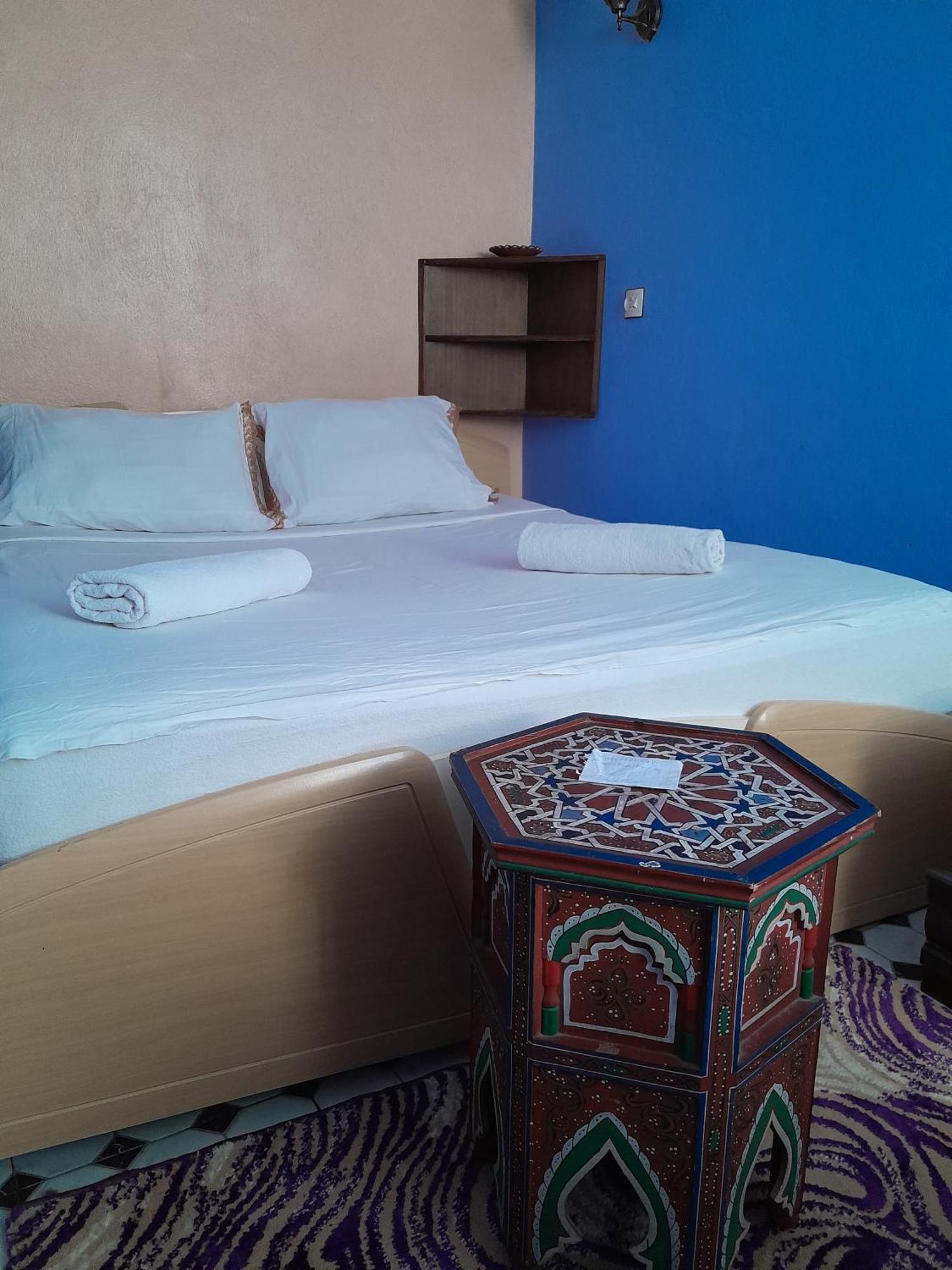Casa Lotfi 1 Apartment Чефчауен Екстериор снимка